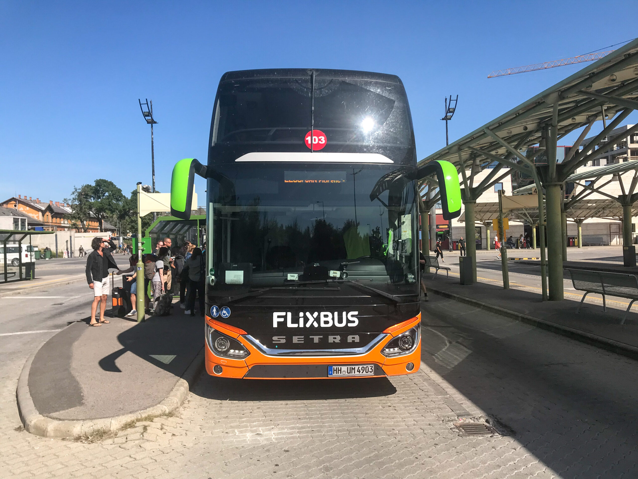 Flixbus at Kelenföld trainstation