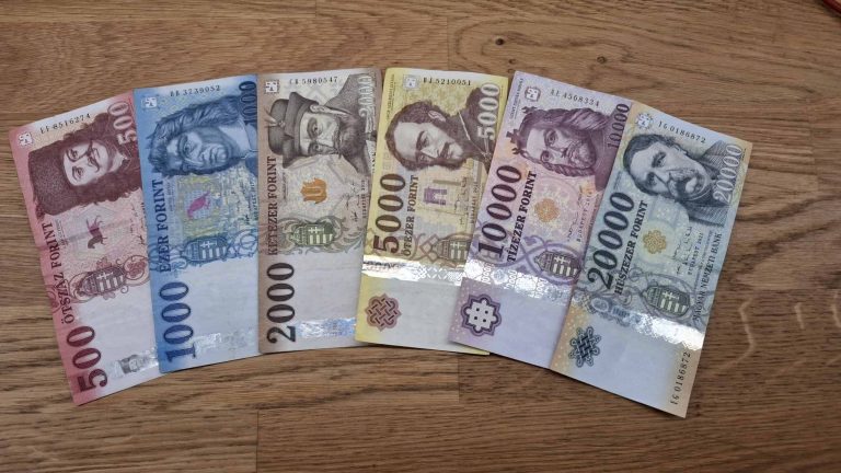 Hungarian currency , forint banknotes