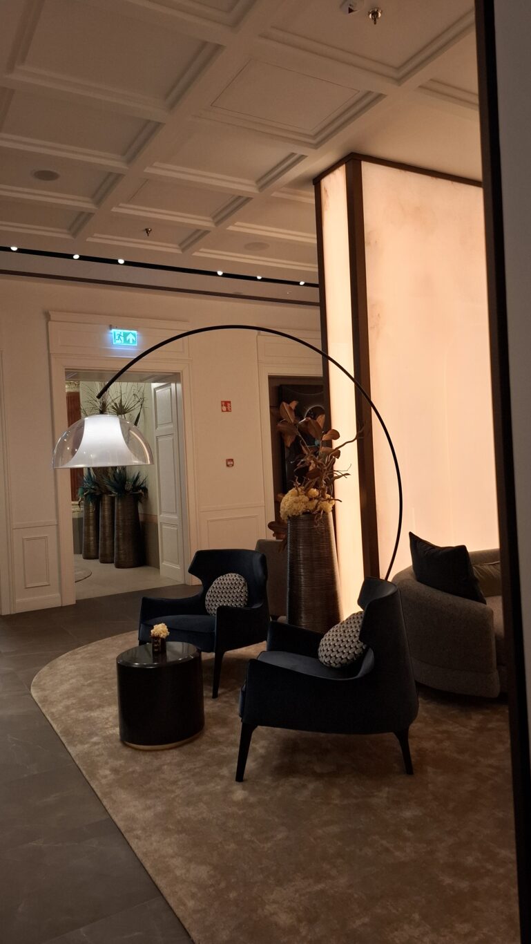 Hall of Radisson Collection Hotel Basilica