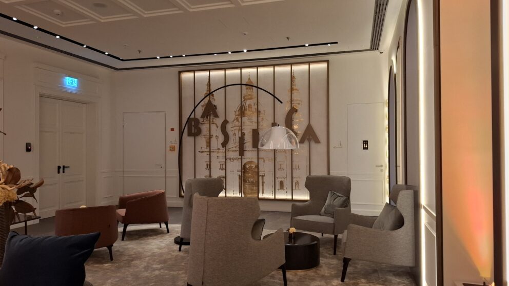 Hall of Radisson Collection Hotel Basilica