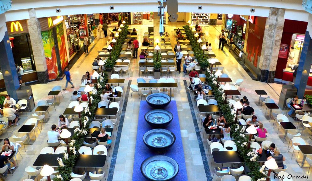 The food court of Arena Mall