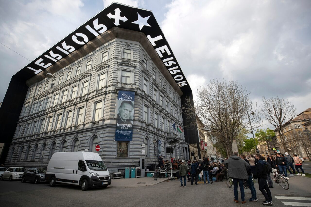House of Terror Museum Museum in Budapest to commemorate the victims of 20th century dictatorships