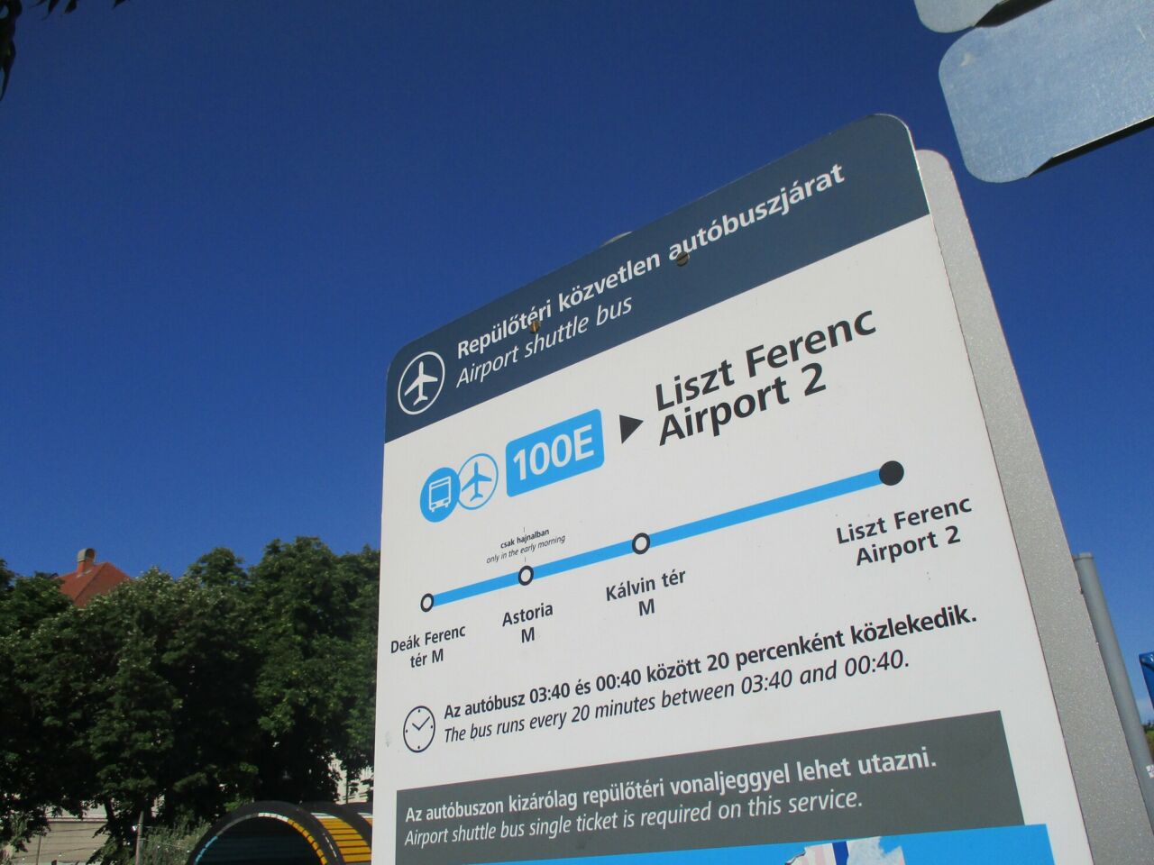 Directional signage at Budapest Airport for the 100E and 200E bus shuttle platforms