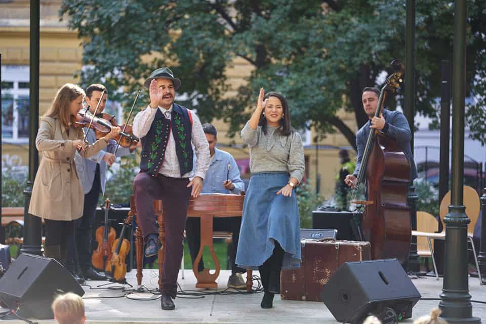Cultural performance at the Budapest Autumn Festival