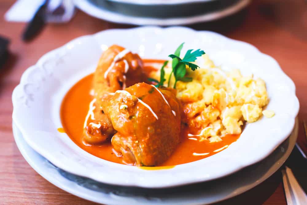 The raw ingredients required to cook authentic Chicken Paprikash