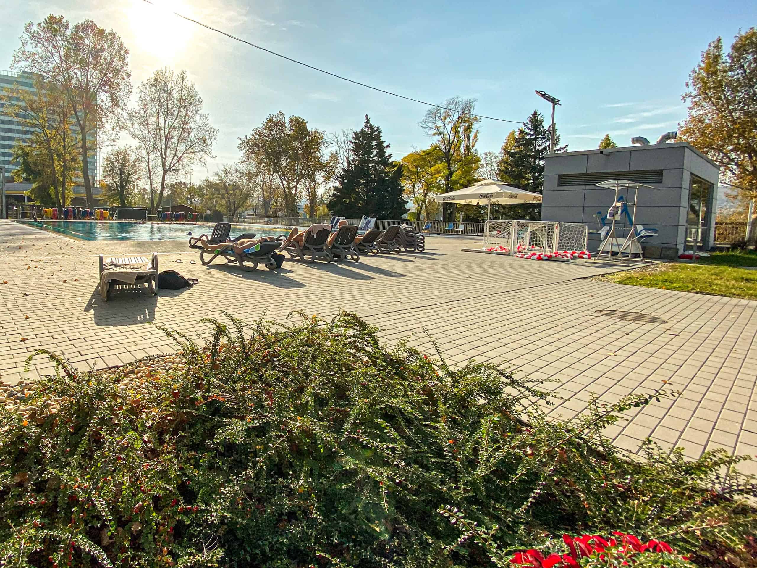 The steaming outdoor thermal pools at Dagály Bath
