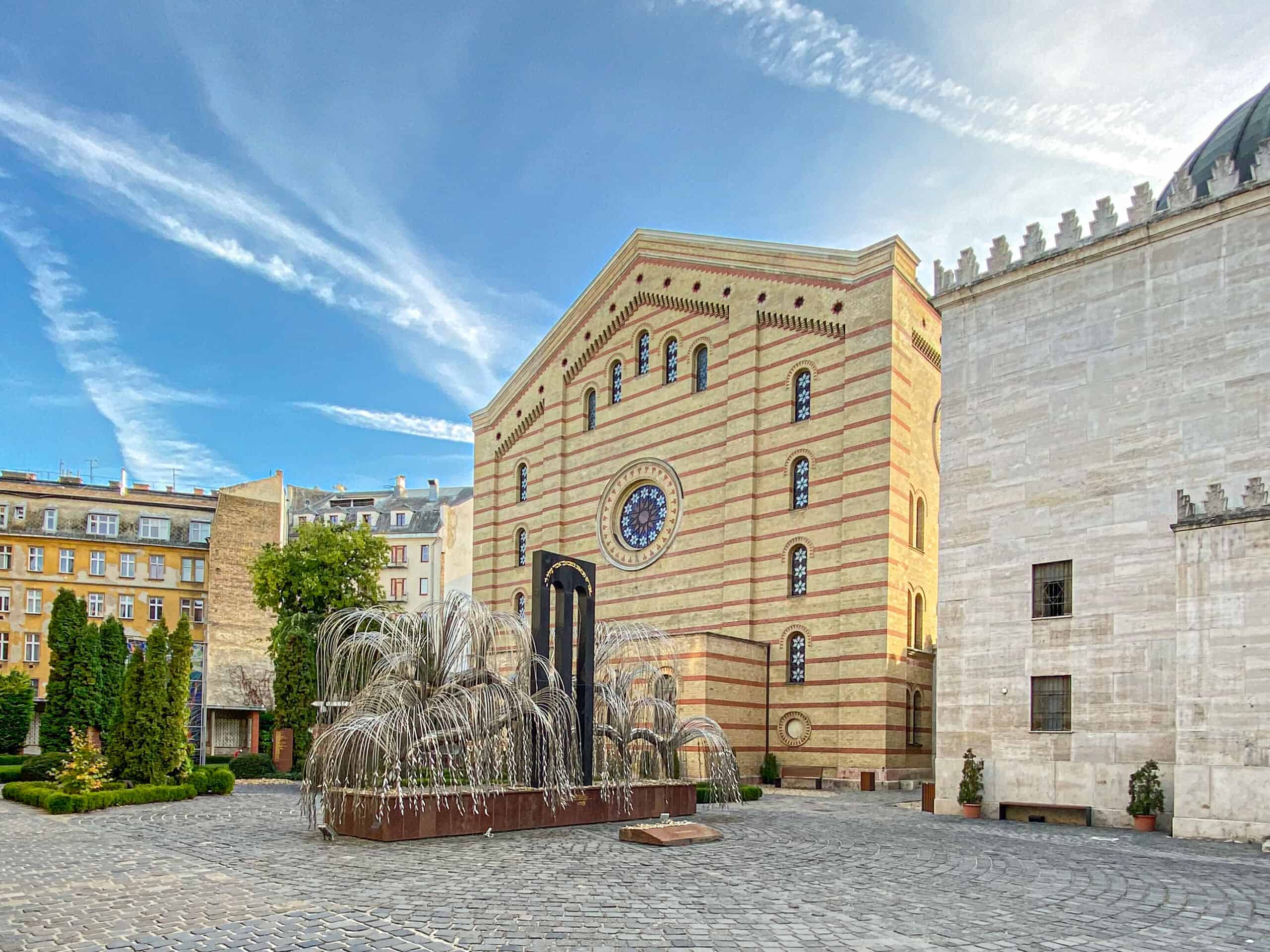 The metallic weeping willow Tree of Life memorial located at the Dohany Synagogue
