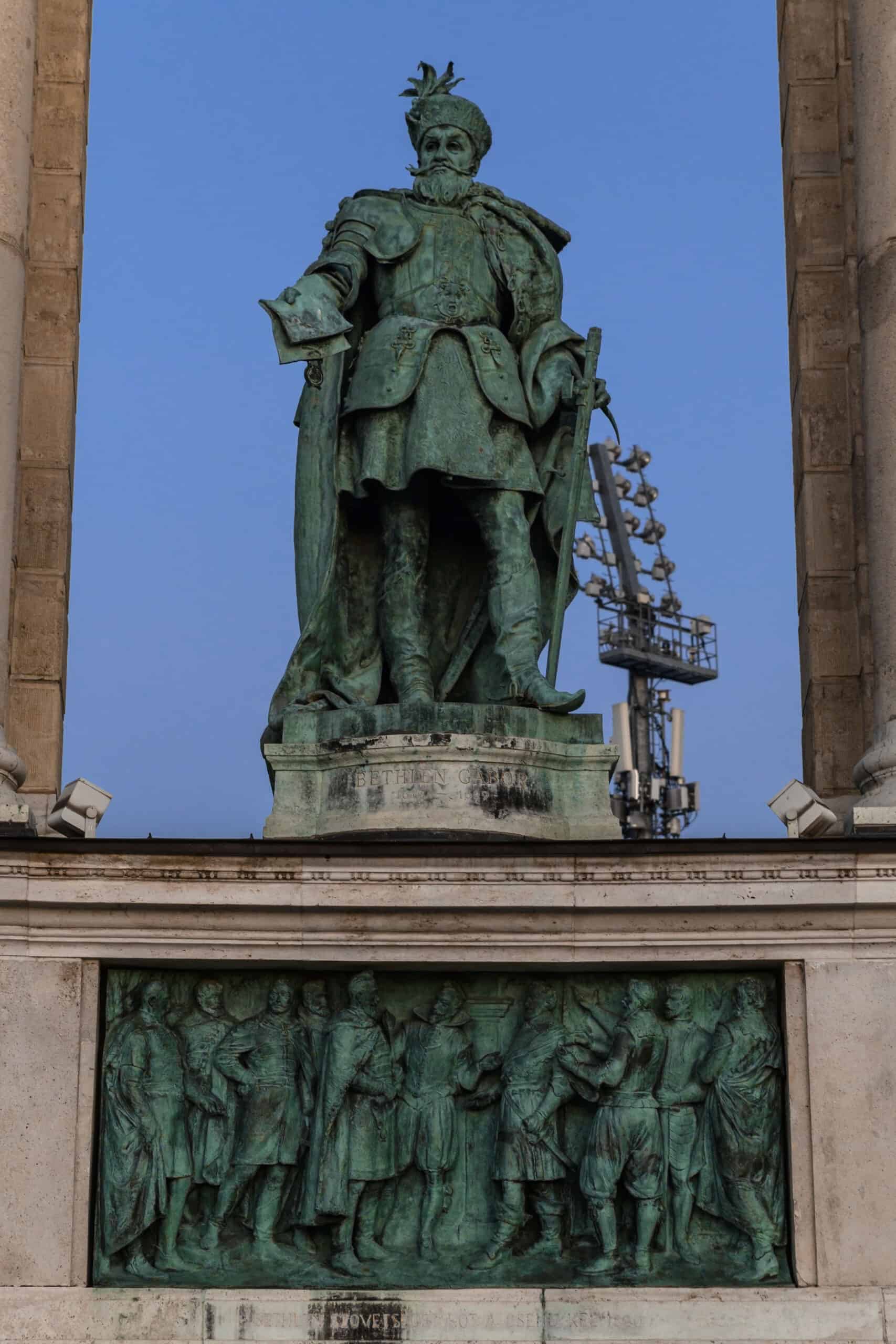 The heroic statue of Francis II Rákóczi holding an unfurled flag
