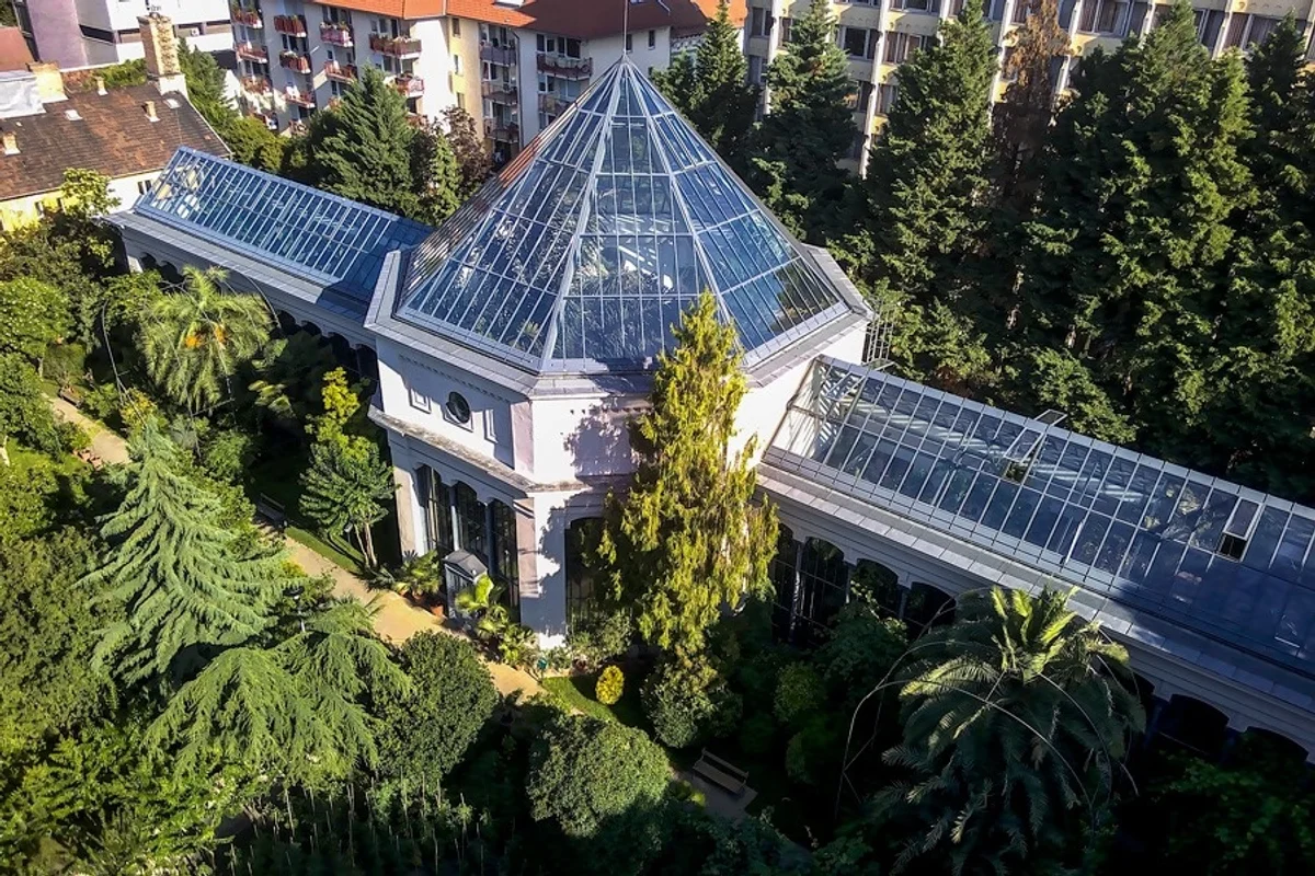 The mesmerizing ELTE Botanical Garden from above