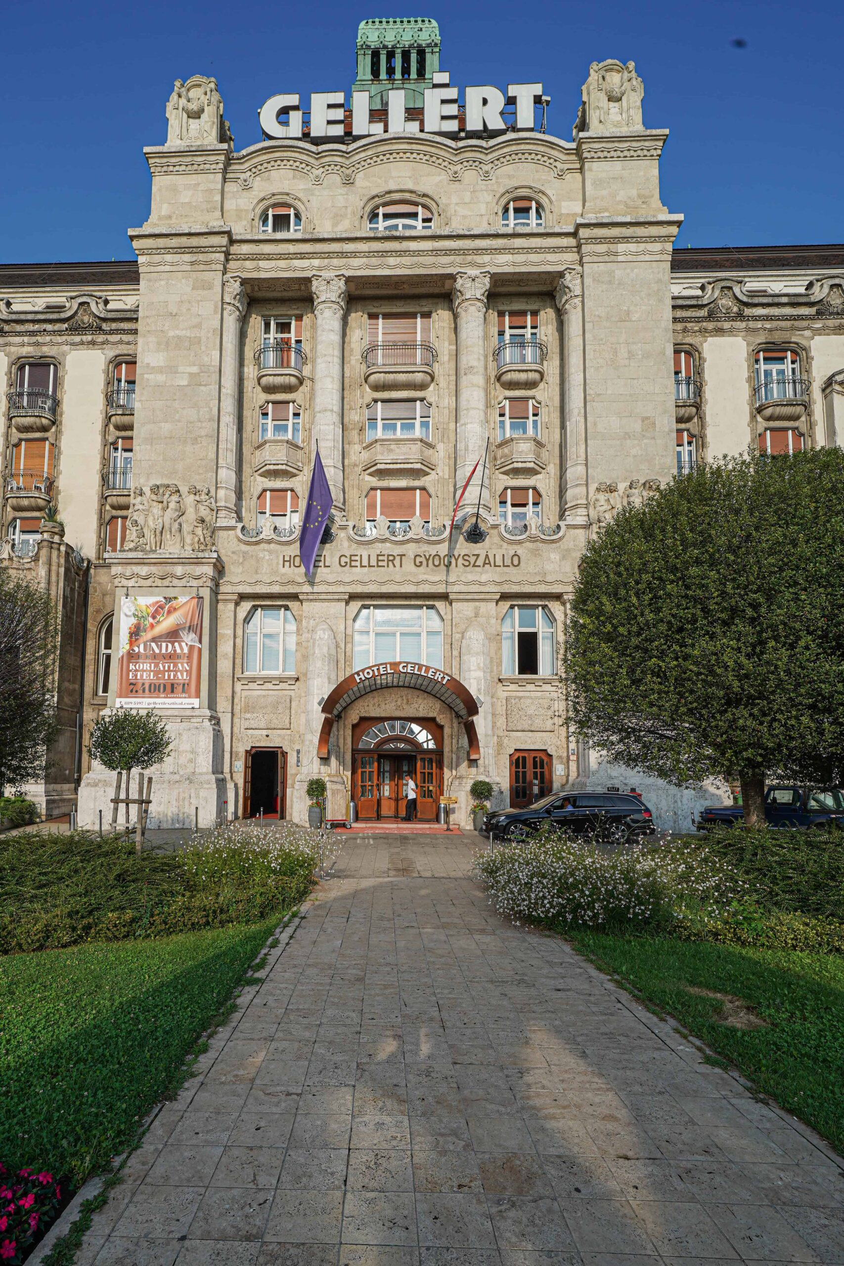 The grand Art Nouveau exterior facade of the Gellért Hotel and Spa complex