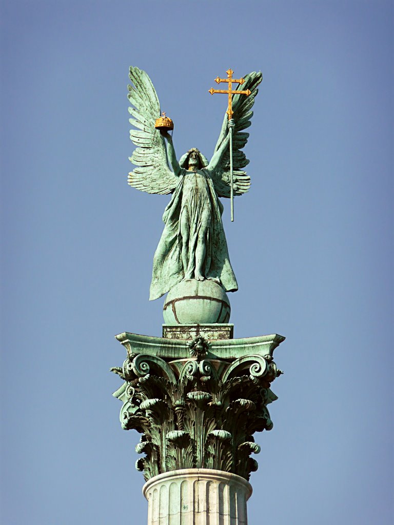 Archangel Gabriel on Heroes’ Square