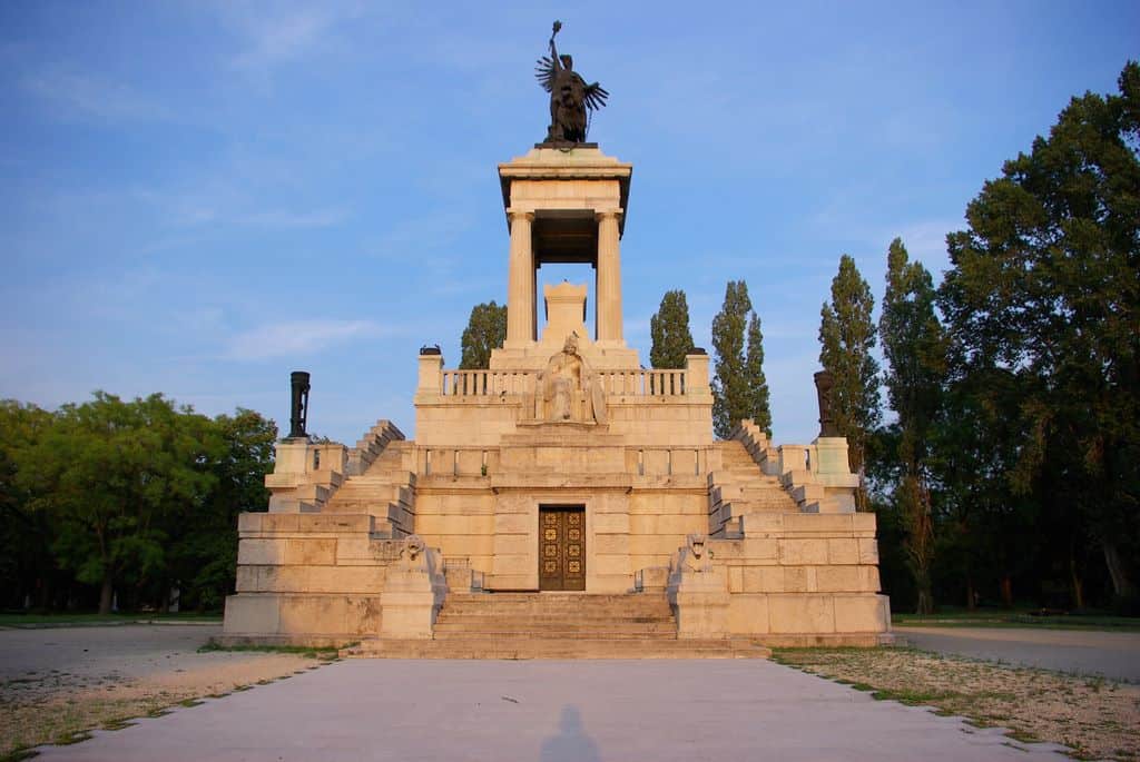 The massive stone mausoleum of Lajos Kossuth in Budapest's most famous cemetery