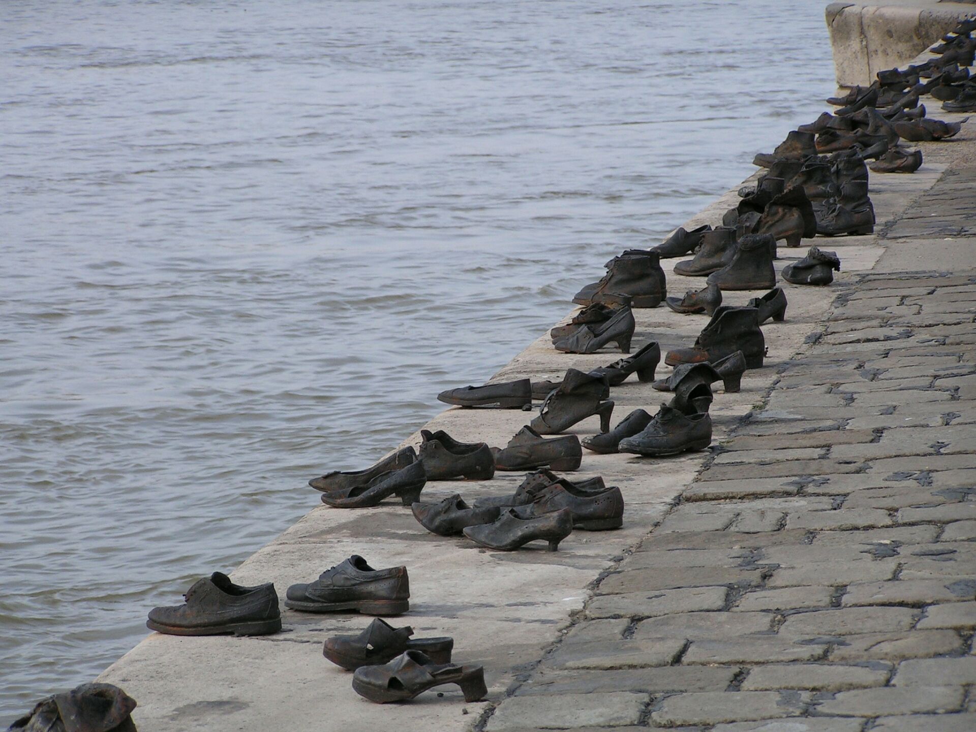An aerial view of the Liberty Statue looking out over the Danube