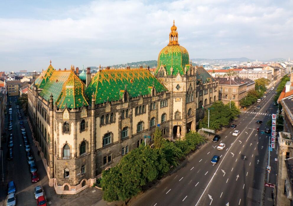 The massive green and yellow Lechner-designed roof of the Museum of Applied Arts