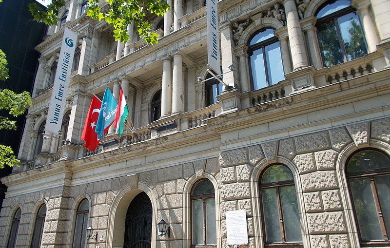 The facade of Yunus Emre Cultural Institue, as seen from Andrássy avenue
