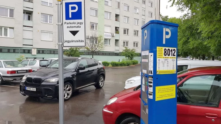 Parking meter