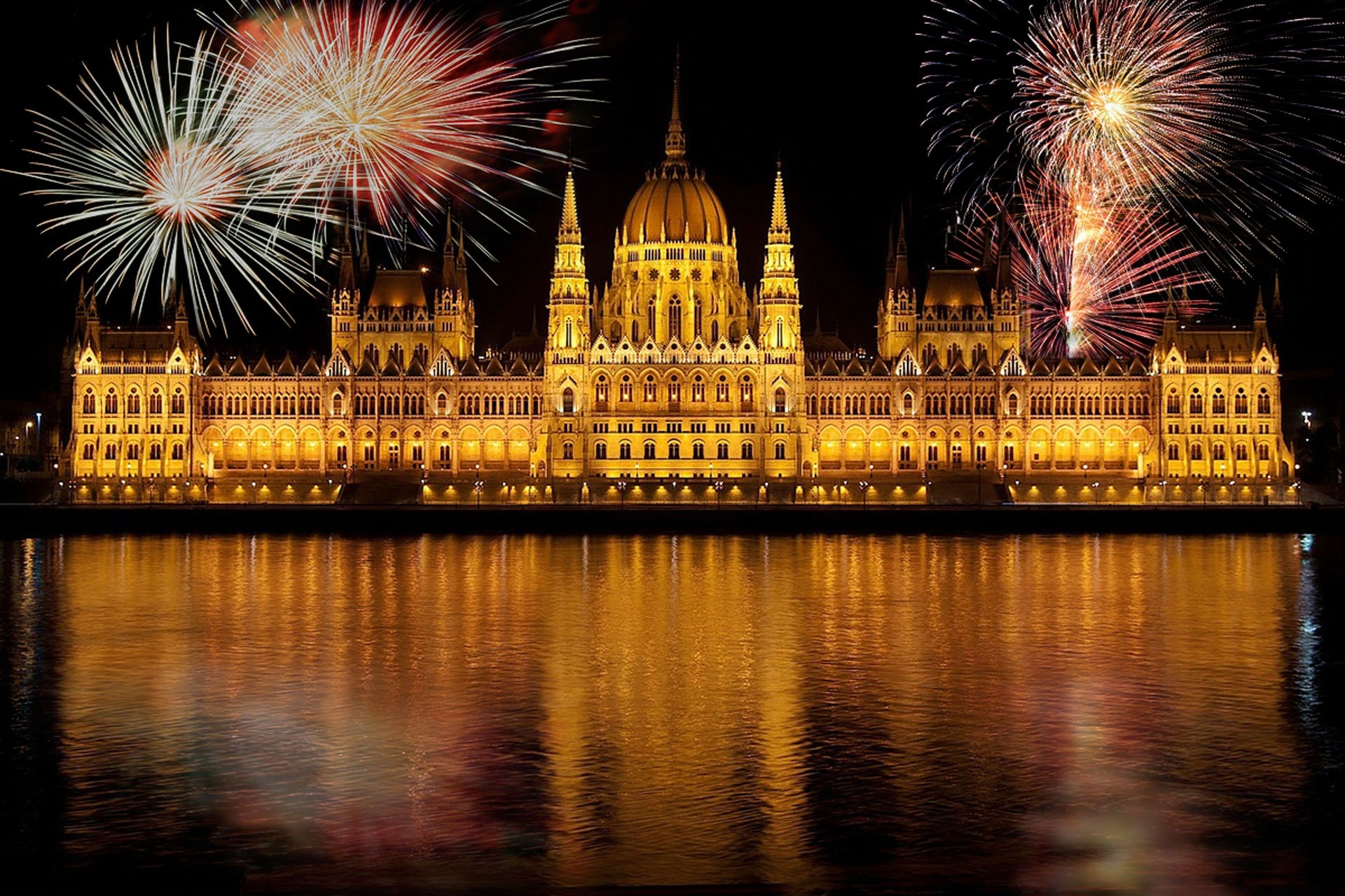 20. August: One of the biggest Budapest Public Holiday
