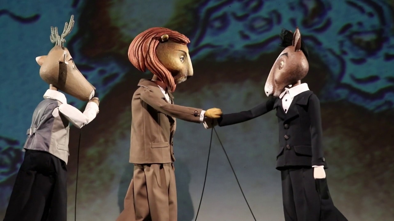 Scene from ‘Around the world in 80 days’ in Budapest Puppet Theatre