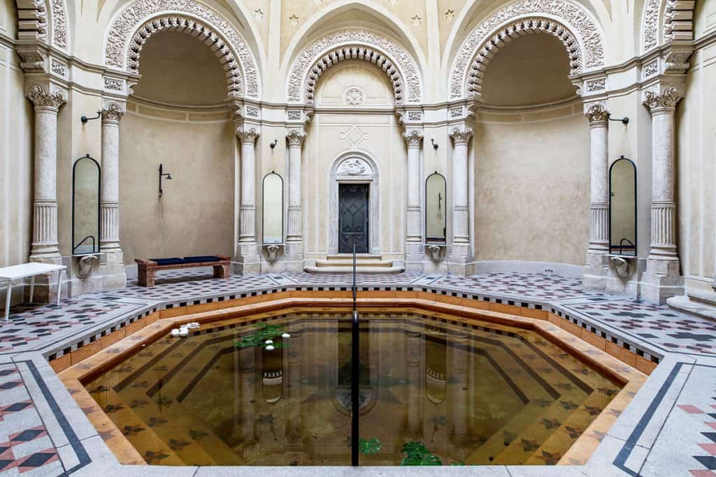 The beautiful octagonal thermal pool inside the historic Rac Bath