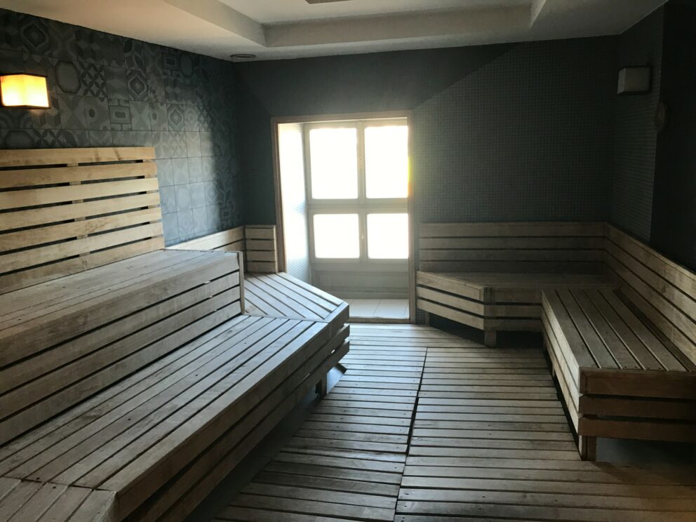Rudas baths Sauna world