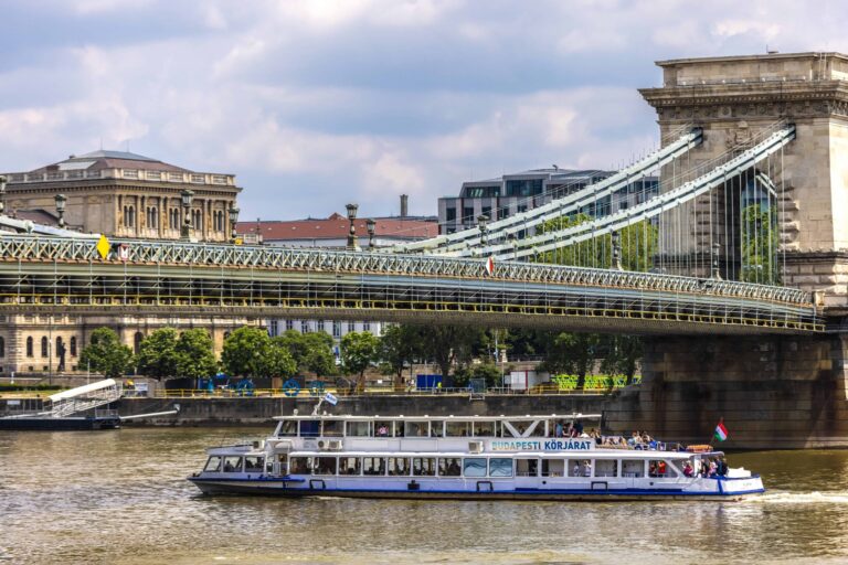 BKK Boat: River Cruise on a budget