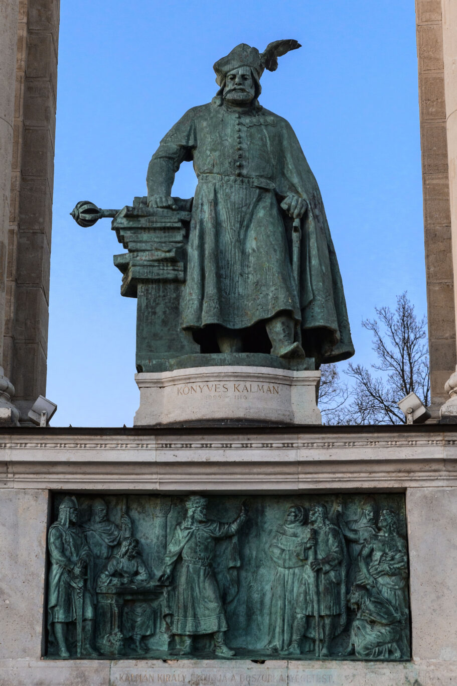 The bronze statue of St. Stephen holding the double cross in Heroes' Square