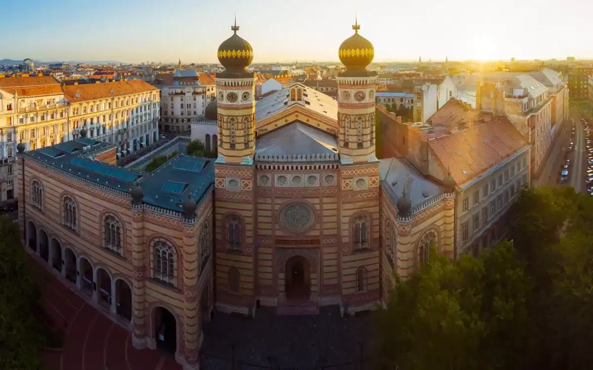 Aerial view of the Dohany Synagogue complex at sunset