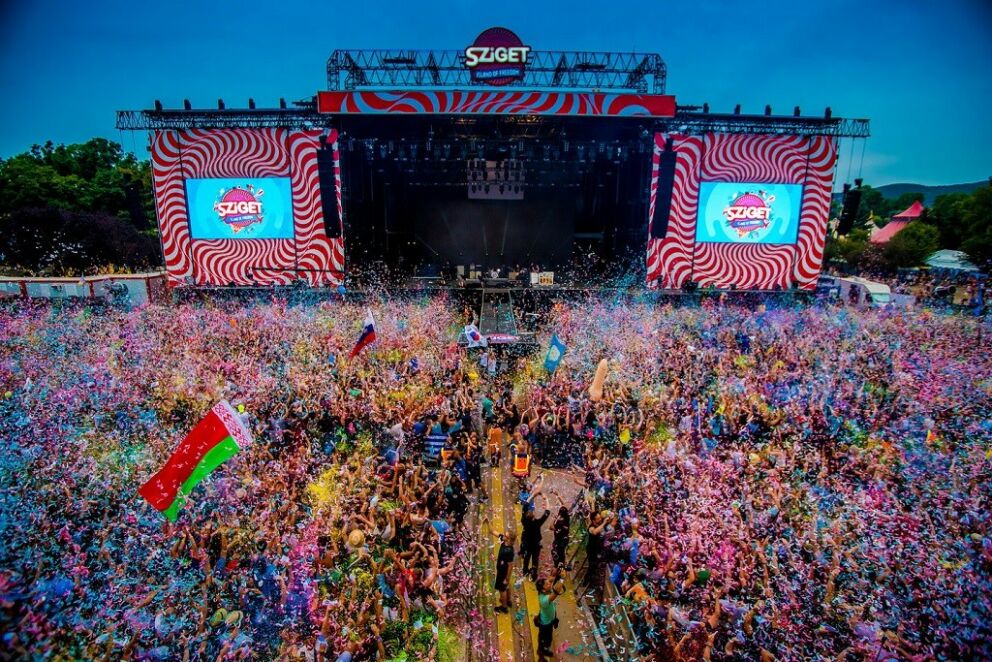 Huge crowd and confetti at the Sziget Festival main stage in Budapest
